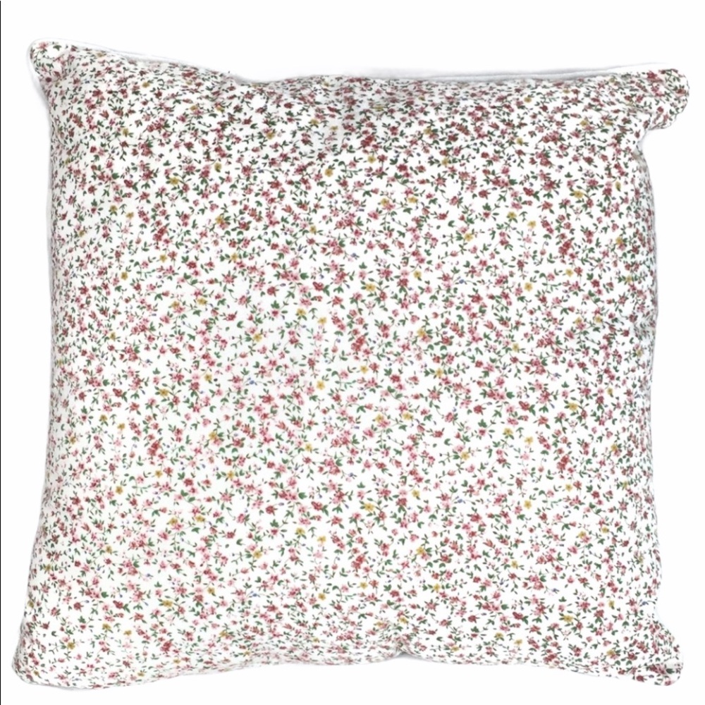 Two SEASONS BY NICOLE 17" Square Accent Pillows Spring Floral